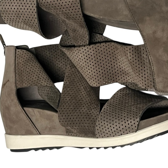 Eileen Fisher Leather Wedge Sandals/Sz:7 NWT